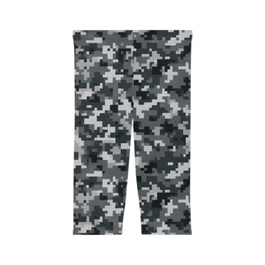 Stylish Camouflage Women Capri Leggings - Casual Wear - Dipaliz