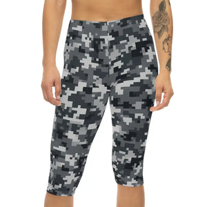 Women Capri Leggings - Stylish Camouflage Casual Wear - Dipaliz - Xs / White Stitching