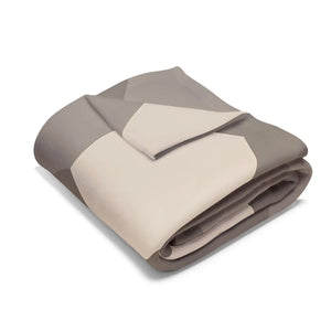 Geometric Fleece Blanket – Bold Design - Dipaliz - Blankets
