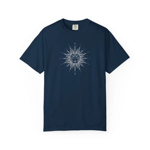 Sunface Graphic T-shirt - Vintage Celestial Moon & Sun Design - True Navy / s