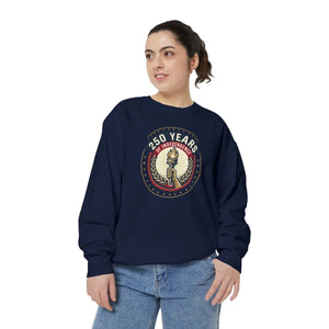 Sweatshirt, 250 Years of Independence Torch Emblem Crewneck - Sweatshirts - m