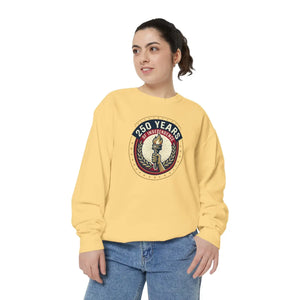 Sweatshirt, 250 Years of Independence Torch Emblem Crewneck - Sweatshirts - m