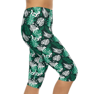 Tropical Leaf Capri Leggings – Green Monstera Palm All-over Print - Xs
