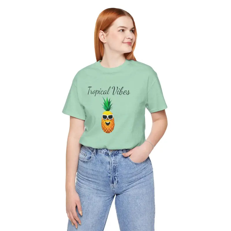 Pineapple Vibes Unisex Jersey Short Sleeve Tee - Tropical Comfort - Heather Mint / s T-shirt