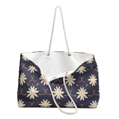 Chic Weekender Bag: Abstract Style for Every Getaway! - 24’’ × 13’’ Bags