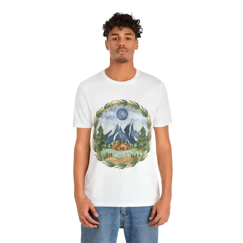 Get Outside in Style with our Unisex Short Sleeve Adventure Tee - White / s T-shirt