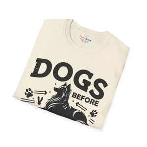 Unisex Softstyle T-shirt - Dogs Before Dudes Graphic - Dipaliz - T-shirts