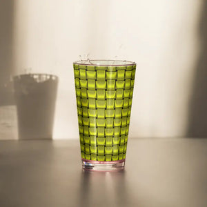 Shaker Pint Glass Green Weave Pattern Cool Drinks Bar - Dipaliz - Beer Glasses