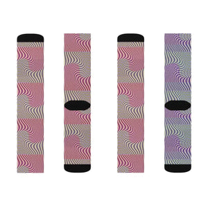 Abstract Wavy Red Socks - Bold Striped Comfort - Dipaliz
