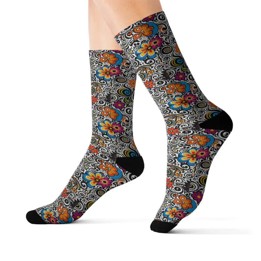 Elevate your Style with Vibrant Floral Pattern Socks - l