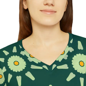 Long Sleeve v Neck Tee Abstract Floral Pattern Green - Dipaliz - T-shirts