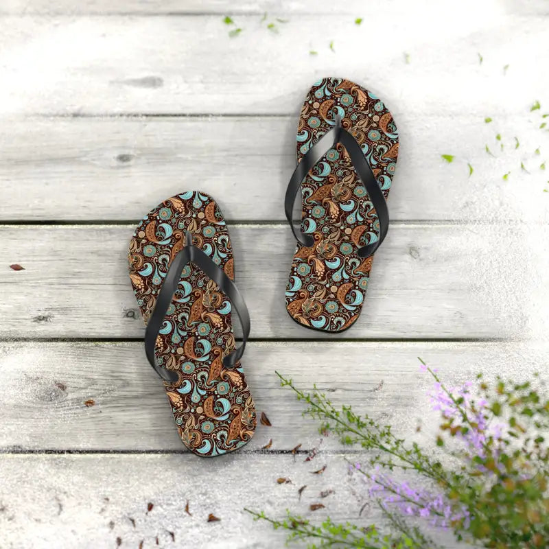 Unleash Summer Vibes with Unisex Paisley Flip Flops! - Shoes