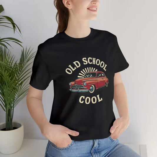 Vintage Vibes: Unisex Tee For School Cool Car Fans - T-shirt