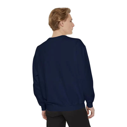 Level Up in Comfort: Relaxed Fit Garment-dyed Sweatshirt