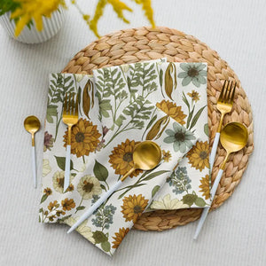Cloth Napkin Set Wild Flower Design Soft Cotton by Dipaliz - Napkins