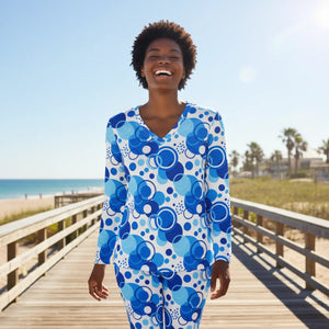 Women’s V-neck Long Sleeve Shirt, Blue Retro Bubble Allover Print - T-shirts - Xs
