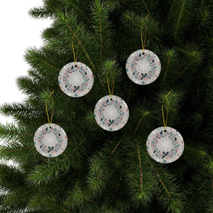 Holly Leaves Ceramic Ornaments – Holiday Decor - Dipaliz