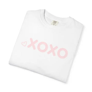 T-shirt - Xoxo Floral Tee - Pink Valentine Graphic Shirt - Dipaliz