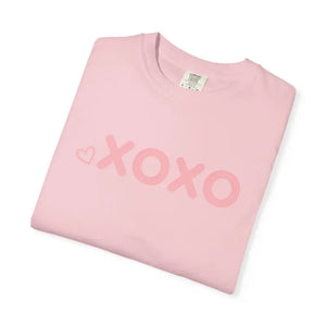 T-shirt - Xoxo Floral Tee - Pink Valentine Graphic Shirt - Dipaliz