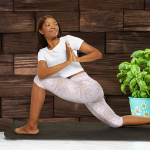 Yoga Capri Leggings Pink Floral Performance Stretch - Dipaliz - 2xs